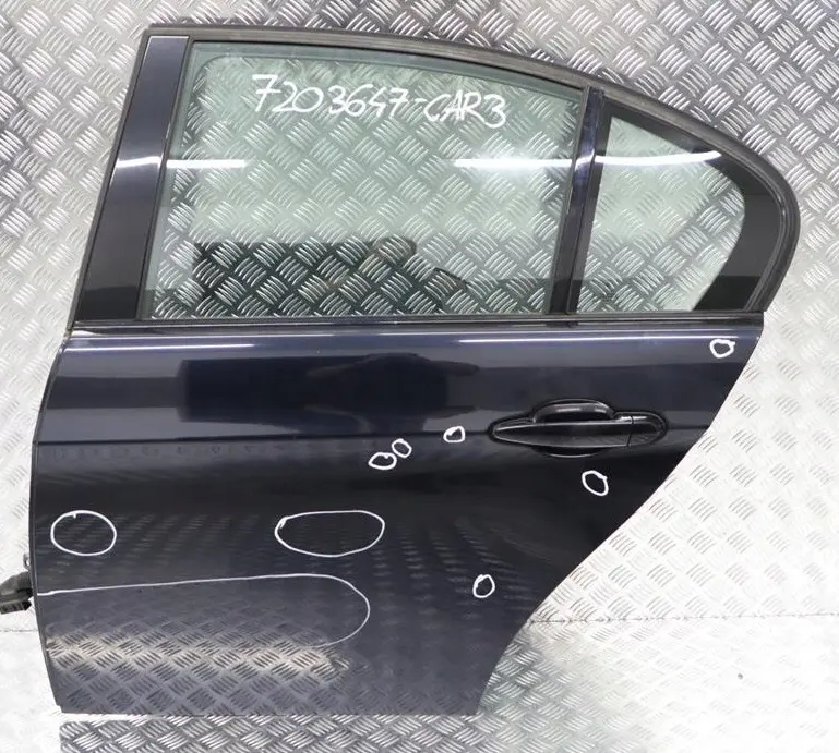 *BMW 3 er E90 3 Tür Hinten Links Carbonschwarz Schwarz Metallic - 416 für mit Teilenummer 7203647 *BMW 3 er E90 3 Tür Hinten Links Carbonschwarz Schwarz Metallic - 416 - SKU 7203647-CAR3 - Teilenummer 7203647
