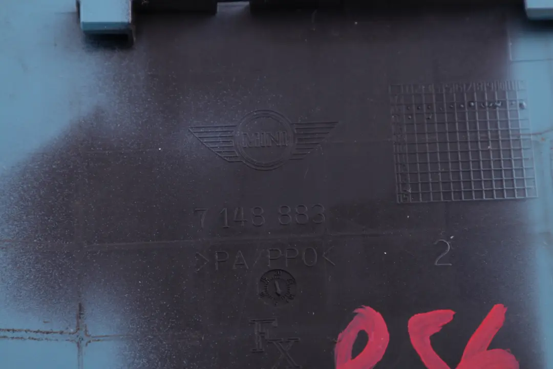 Klapka wlewu paliwa oxygen blue A74 do MINI R55 R56 o numerze 7148883 MINI R55 R56 Klapka wlewu paliwa oxygen blue A74 - SKU 7148883-OXB - Numer Części 7148883