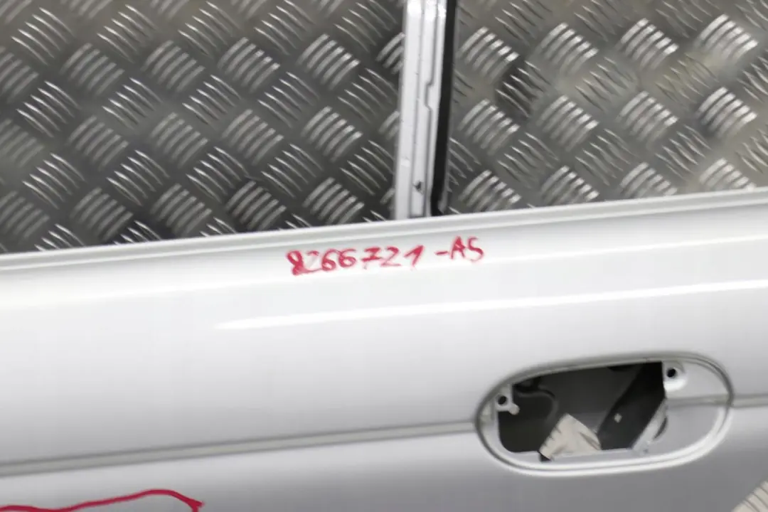 BMW 5 E39 Saloon Door Rear Left N/S Arktis Silver Metallic - 309 - SKU 8266721-AS - Part number 8266721