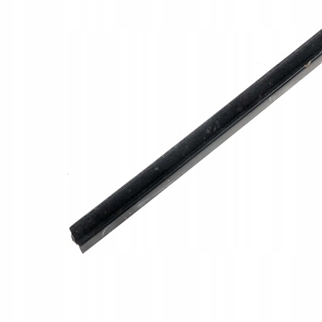 BMW E36 Berlina Touring Paraspruzzi Interno Porta Posteriore Sinistro Nero N/S - SKU 8174765 - Numero di parte 8174765