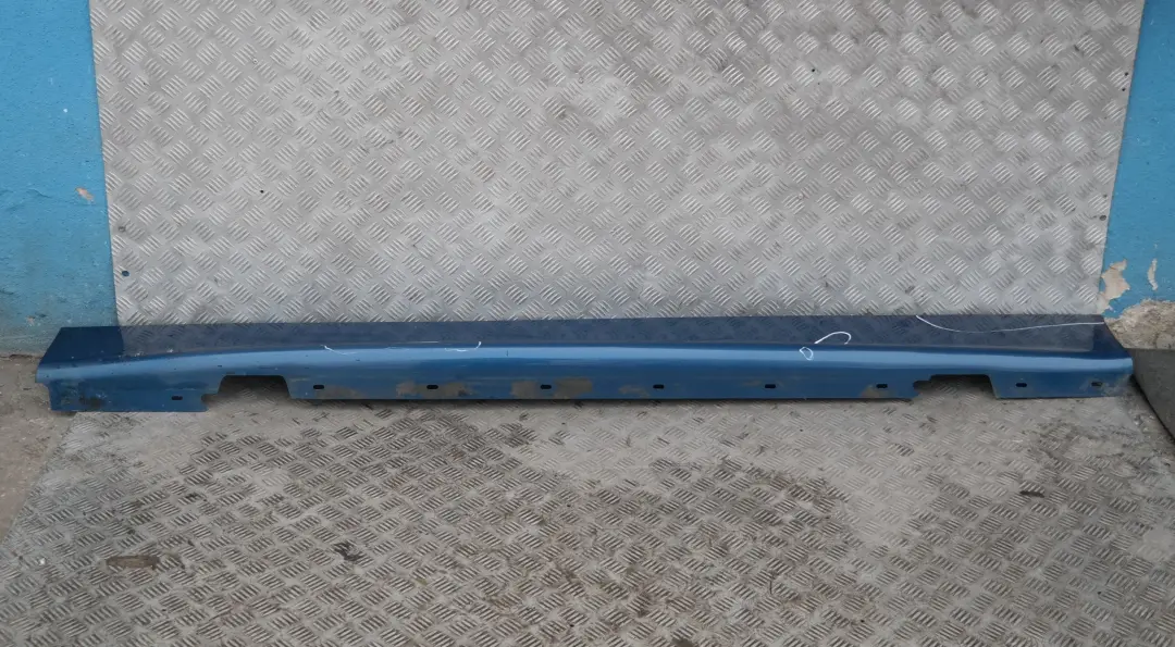 BMW 1 E87 Bas de Porte Couverture Seuil a Gauche Bleu de Sydney Bleu Pour - SKU 0032949-SYD7 - Numéro de pièce 32949