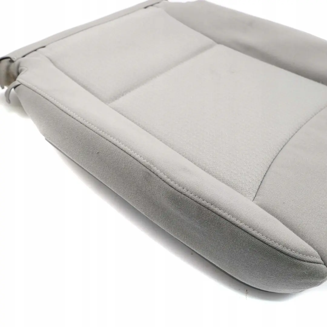 Bezug Sitz Stoff Vertex Grau Vorne Sitz Links / Rechts für BMW 3 E90 E91 LCI mit Teilenummer 7212133 BMW 3 E90 E91 LCI Bezug Sitz Stoff Vertex Grau Vorne Sitz Links / Rechts - SKU 7212133 - Teilenummer 7212133