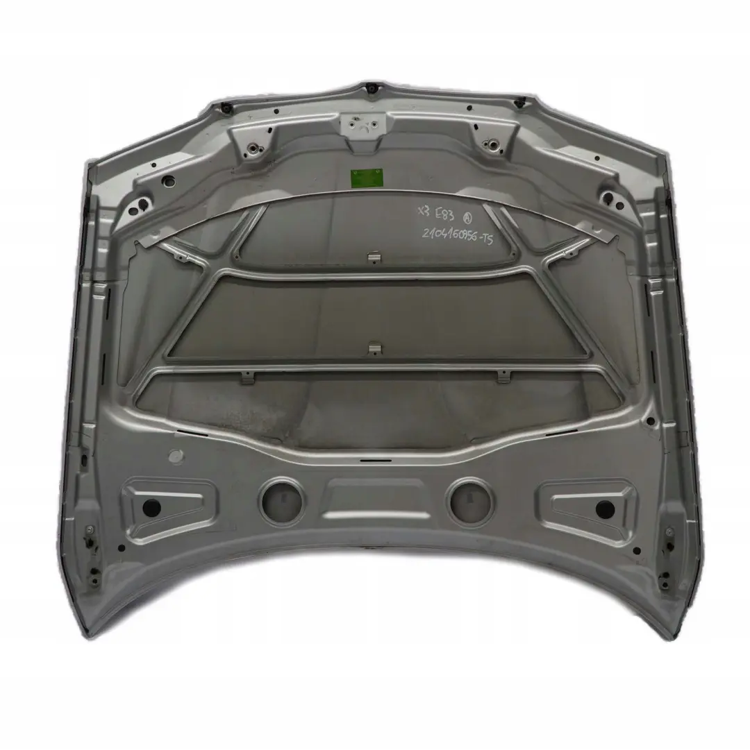 Maska pokrywa silnika titansilber 354 do BMW E83 X3 o numerze 4100 3449411 BMW E83 X3 Maska pokrywa silnika titansilber 354 - SKU 2104160956 - Numer Części 4100 3449411