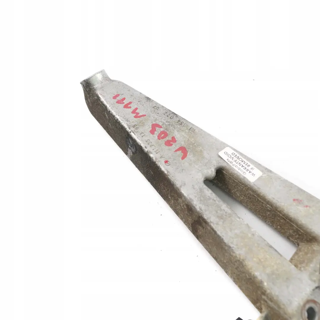 Mercedes-Benz C E Klasse W202 W203 W210 M111 Motorlager Halterung für mit Teilenummer A1112361395 Mercedes-Benz C E Klasse W202 W203 W210 M111 Motorlager Halterung - SKU A1112361395 - Teilenummer A1112361395