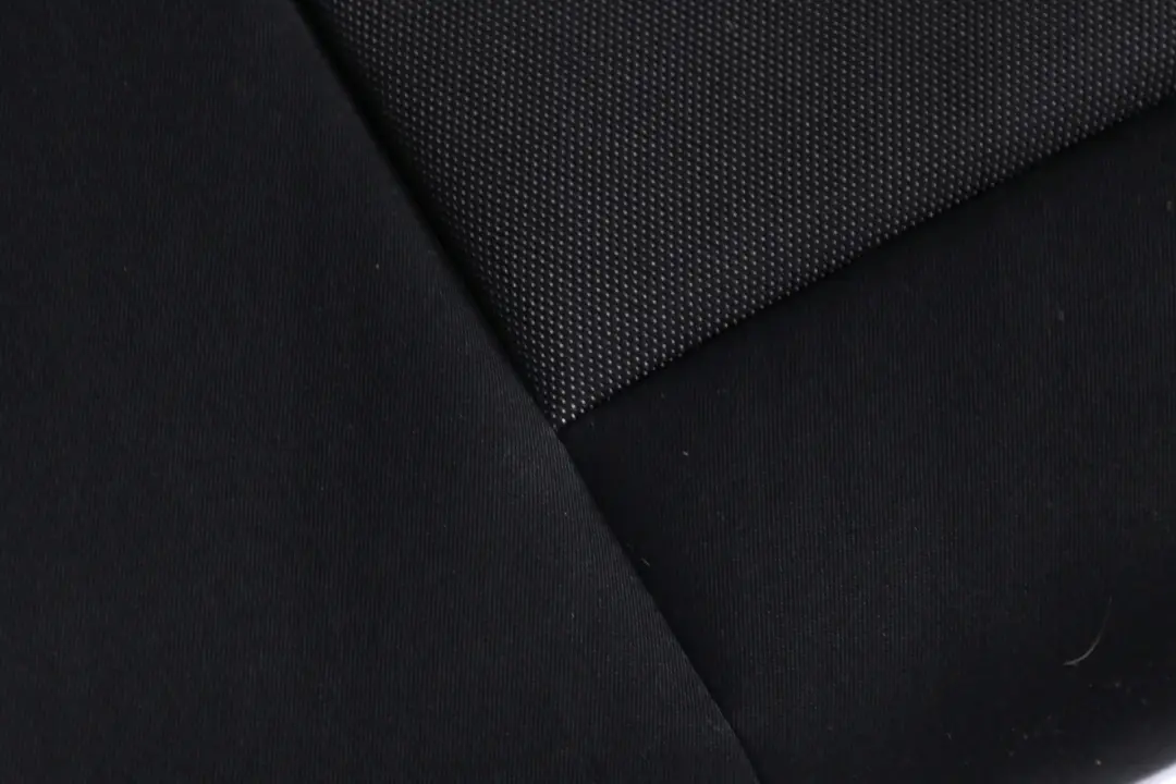 Siege Arriere Co-Pilote Dossier pour BMW 1 E87 E87N à propos du numéro de pièce 6968770 BMW 1 E87 E87N Siege Arriere Co-Pilote Dossier - SKU 6968770 - Numéro de pièce 6968770