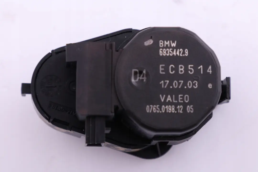 BMW 5 X5 E39 E53 Actuateur Entfrosterklappen 64116917942 6917942 - SKU 6935442 - Numéro de pièce 6935442