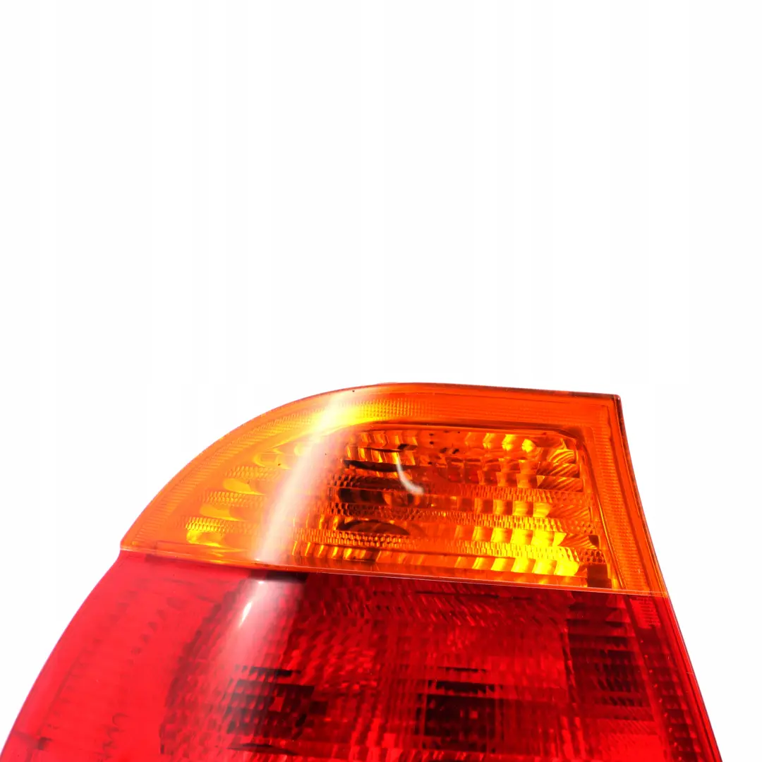 Light In The Side Panel White Left N/S to BMW 3 Series E46 Saloon Rear with Part number 8364921 BMW 3 Series E46 Saloon Rear Light In The Side Panel White Left N/S - SKU 8364921 - Part number 8364921