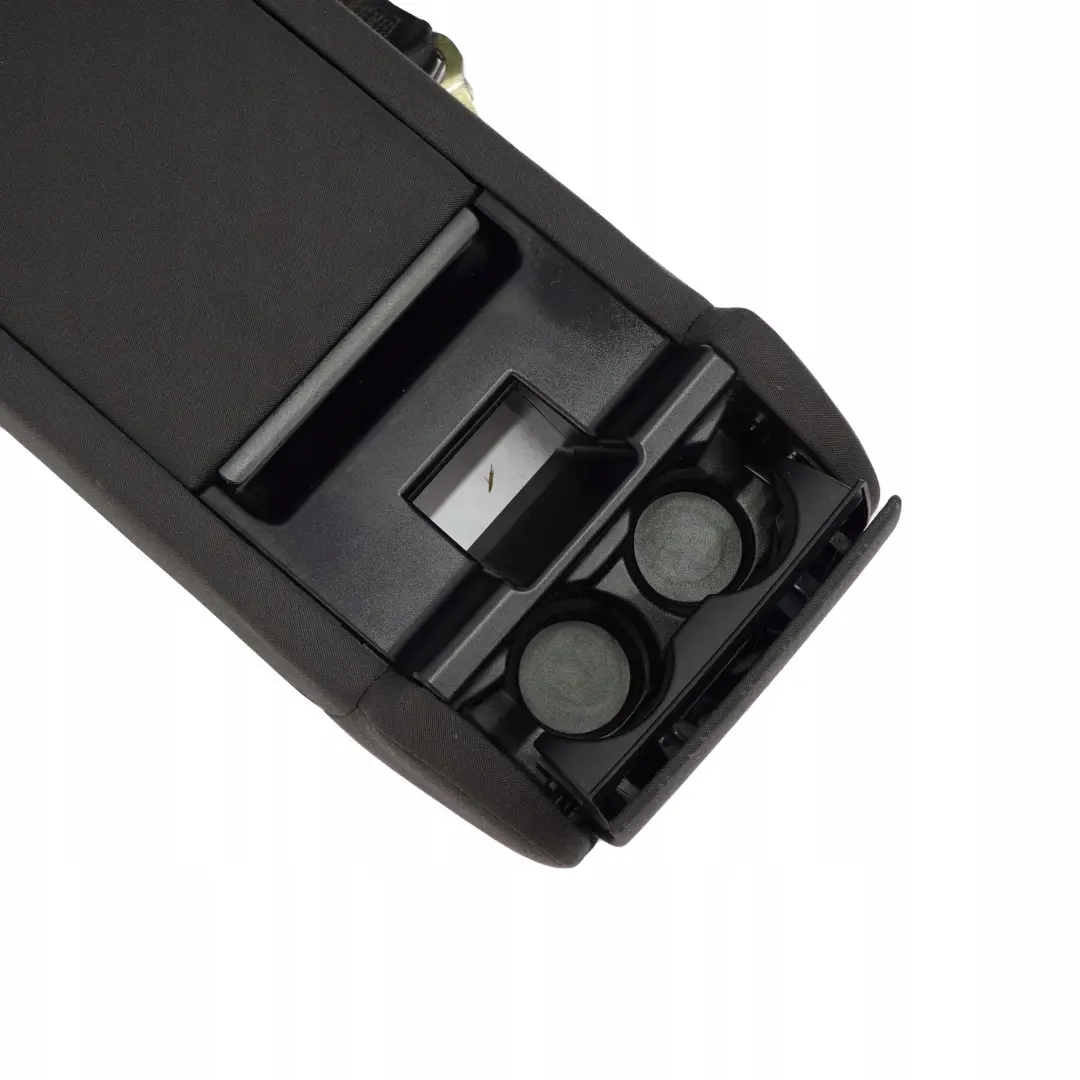 Kanapa oparcie lewy tył materiał do BMW E46 KOMBI o numerze 7046802 BMW E46 KOMBI Kanapa oparcie lewy tył materiał - SKU 7046802 - Numer Części 7046802