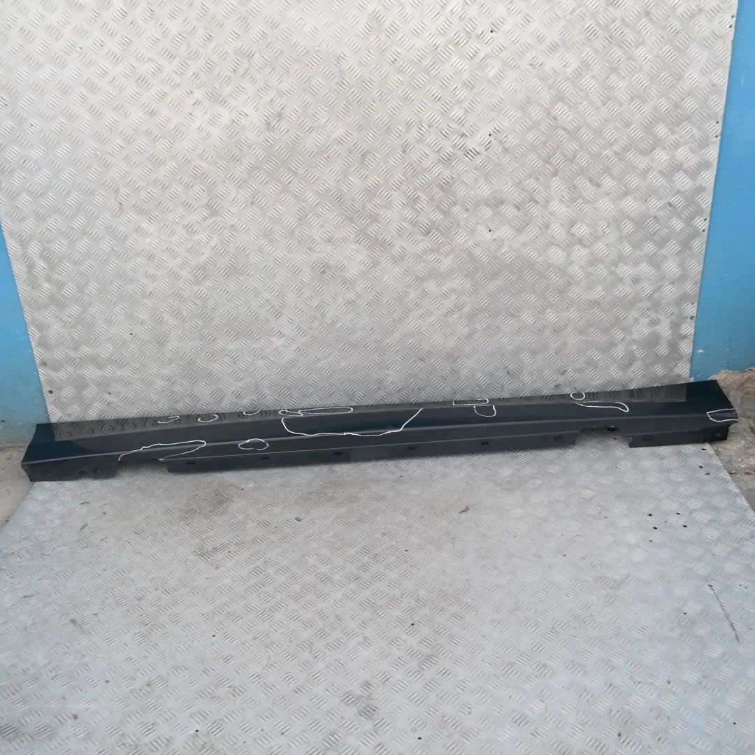 BMW 8 E87 LCI E87N Faldón lateral derecho Schwarz II Negro 2 - SKU 0036144-SCH8 - Número de pieza 36144