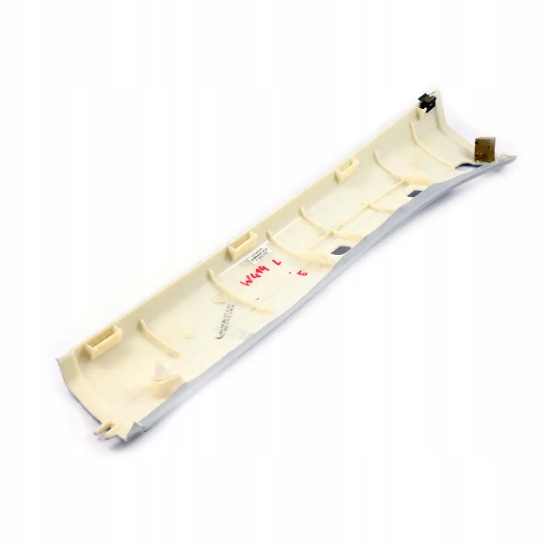 Mercedes-Benz W414 Toit Baguette a Gauche Capot Gris pour à propos du numéro de pièce A4146900562 Mercedes-Benz W414 Toit Baguette a Gauche Capot Gris - SKU A4146900562 - Numéro de pièce A4146900562