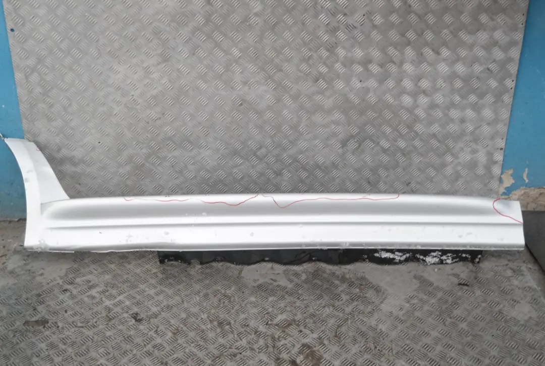 Door Sill Cover Skirt Right O/S Titansilber Titan Silver - 354 to BMW X3 Series E83 with Part number 51713330866 BMW X3 Series E83 Door Sill Cover Skirt Right O/S Titansilber Titan Silver - 354 - SKU 3330866-1 - Part number 51713330866