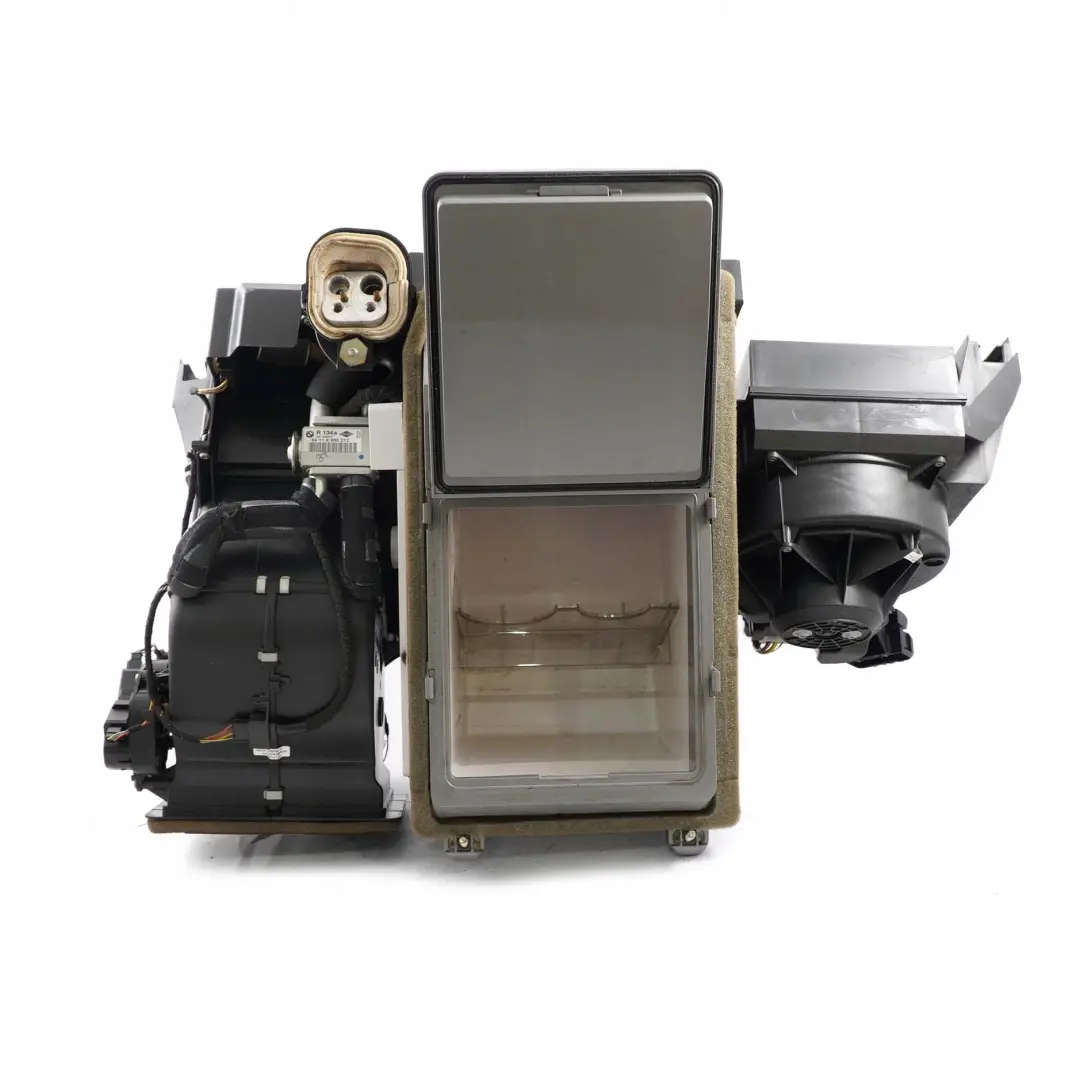 Asiento trasero Banco Calentador Matrix Nevera Nevera Coolbox para BMW 7 E66 con número de pieza 7142309 BMW 7 E66 Asiento trasero Banco Calentador Matrix Nevera Nevera Coolbox - SKU 6942649 - Número de pieza 7142309