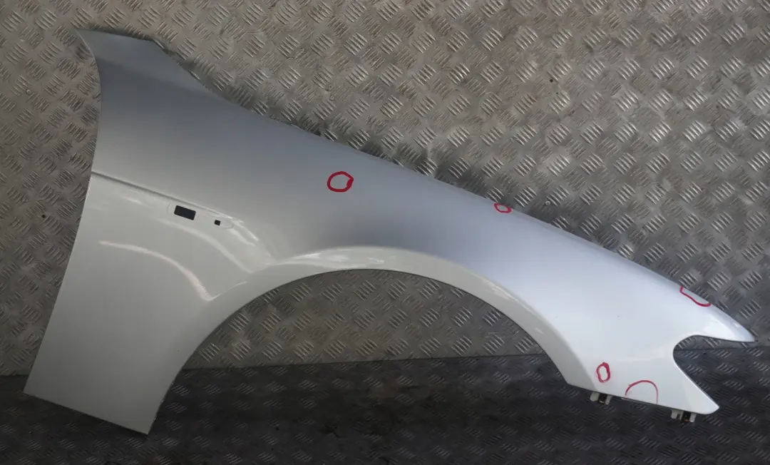 BMW E65 E66 Lato Pannello Laterale Anteriore Destro Parafango Argento-Titanio - SKU 7061662-TS1 - Numero di parte 7061662