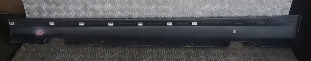 Schwellerleiste Blende Schweller Rechts Le Mans Blau 381 für BMW 3 E90 E91 M Sport mit Teilenummer 0033440 BMW 3 E90 E91 M Sport Schwellerleiste Blende Schweller Rechts Le Mans Blau 381 - SKU 0033440-LMB1 - Teilenummer 0033440