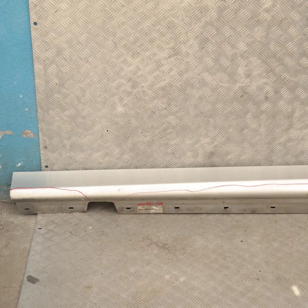 Sill Strip Side Skirt Left N/S Titansilber Silver Silber to BMW 3 Series 9 E90 E91 with Part number 32951 BMW 3 Series 9 E90 E91 Sill Strip Side Skirt Left N/S Titansilber Silver Silber - SKU 0032951-TS9 - Part number 32951