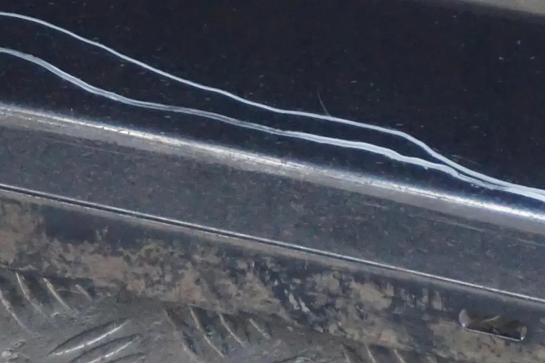 Schwellerleiste Blende Schweller Links Tiefseeblau Blau - A76 für BMW 1 E87 LCI mit Teilenummer 0036145 BMW 1 E87 LCI Schwellerleiste Blende Schweller Links Tiefseeblau Blau - A76 - SKU 0036145-DSB2 - Teilenummer 0036145