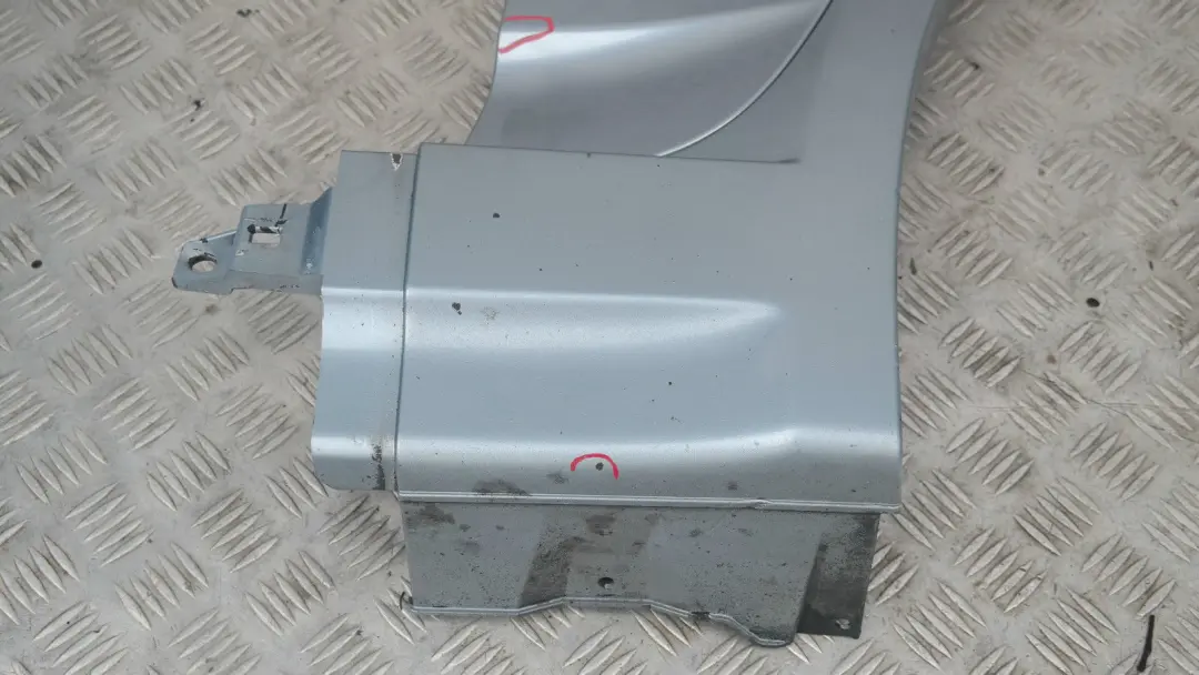 Blende Radlauf Vorne Rechts BLUEWATER BLAU für BMW X3 er E83 mit Teilenummer 51713401808 BMW X3 er E83 Blende Radlauf Vorne Rechts BLUEWATER BLAU - SKU 3401808 - Teilenummer 51713401808