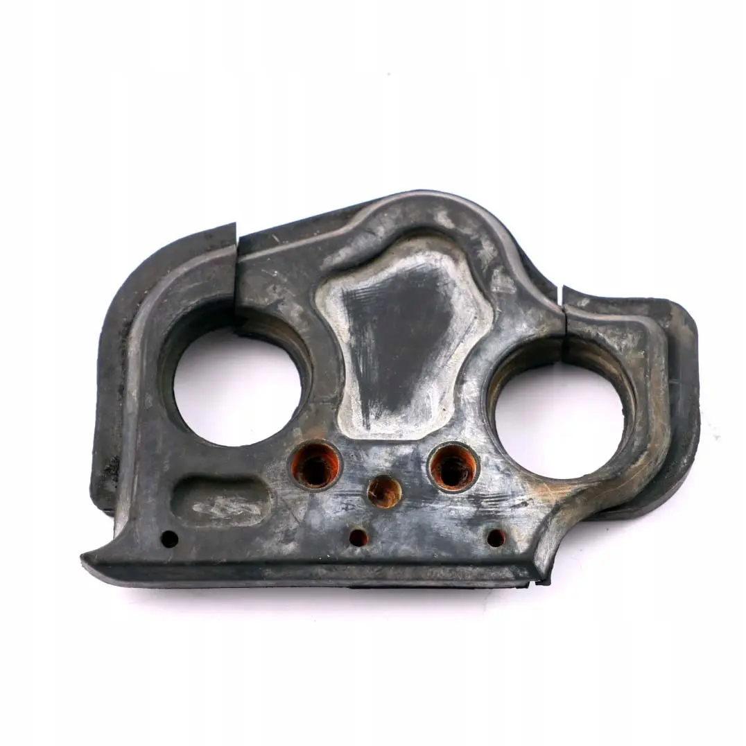 Sello Pasacables Calentador Aire Acondicionado Bomba De Agua para BMW E60 E61 con número de pieza 6915173 BMW E60 E61 Sello Pasacables Calentador Aire Acondicionado Bomba De Agua - SKU 6915173 - Número de pieza 6915173