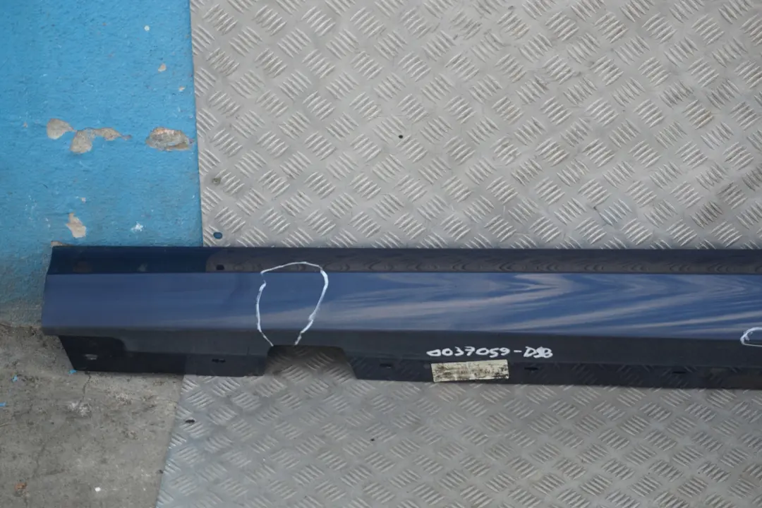 BMW E90 E91 LCI Sill Strip Faldón Lateral Izquierdo Tiefseeblau Azul A76 - SKU 0037059-DSB - Número de pieza 0037059