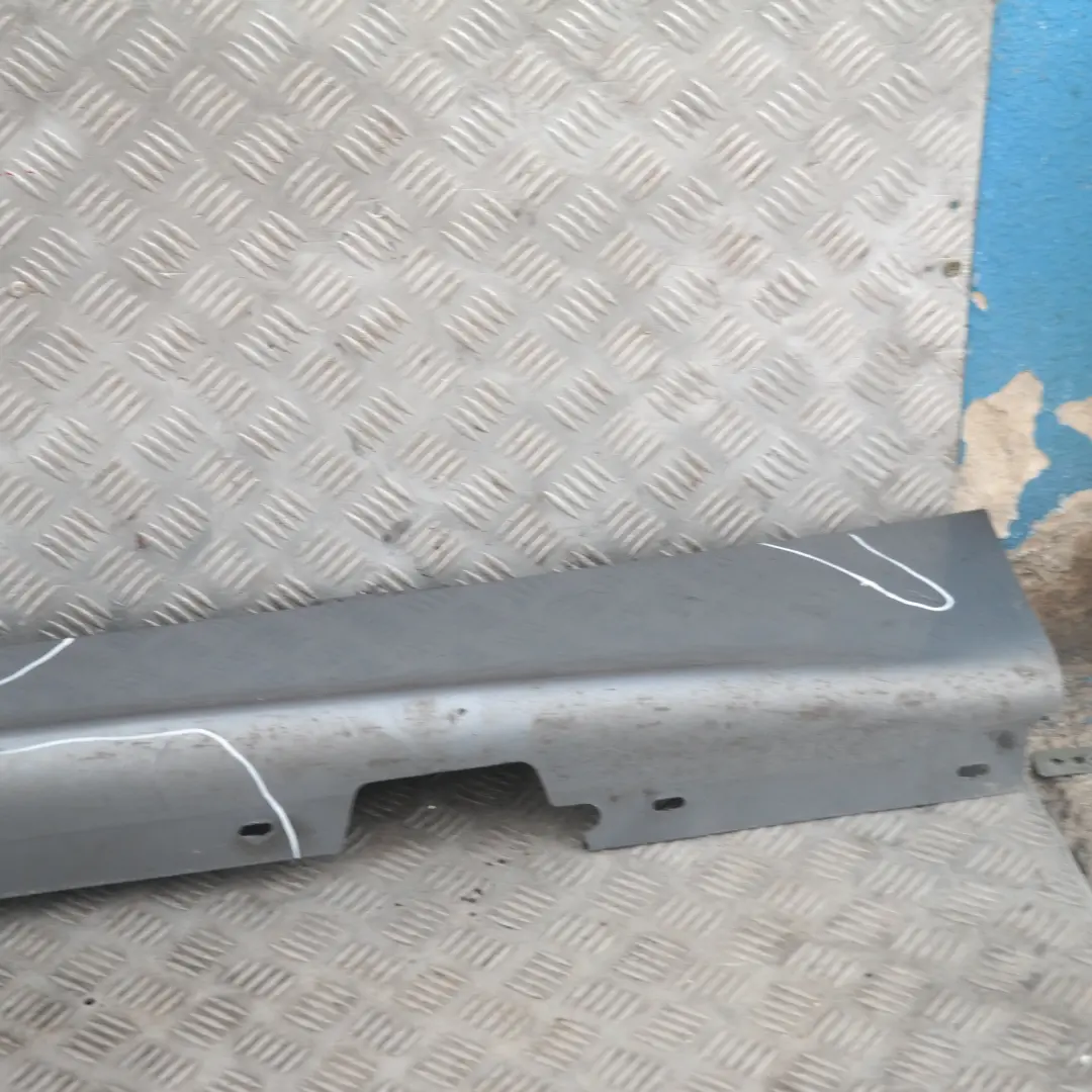 Sill strip side skirt right O/S Quarzblau Blue Metallic A18 to BMW 1 SERIES 19 E87 with Part number 32948 BMW 1 SERIES 19 E87 Sill strip side skirt right O/S Quarzblau Blue Metallic A18 - SKU 0032948-QB19 - Part number 32948