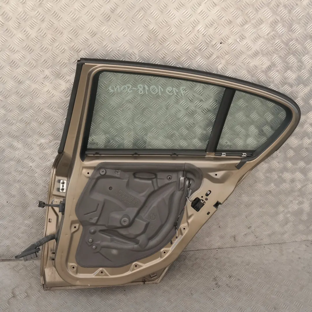 Arriere Droite Sonora Metallique A23 pour BMW E87 LCI Porte à propos du numéro de pièce 41527191018 BMW E87 LCI Porte Arriere Droite Sonora Metallique A23 - SKU 7191018-SON2 - Numéro de pièce 41527191018