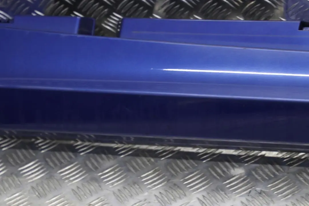 Sill Strip Faldon Lateral Derecho Montegoblau Montego Blau - A51 para BMW E87 LCI con número de pieza 0036144 BMW E87 LCI Sill Strip Faldon Lateral Derecho Montegoblau Montego Blau - A51 - SKU 0036144-MTB - Número de pieza 0036144