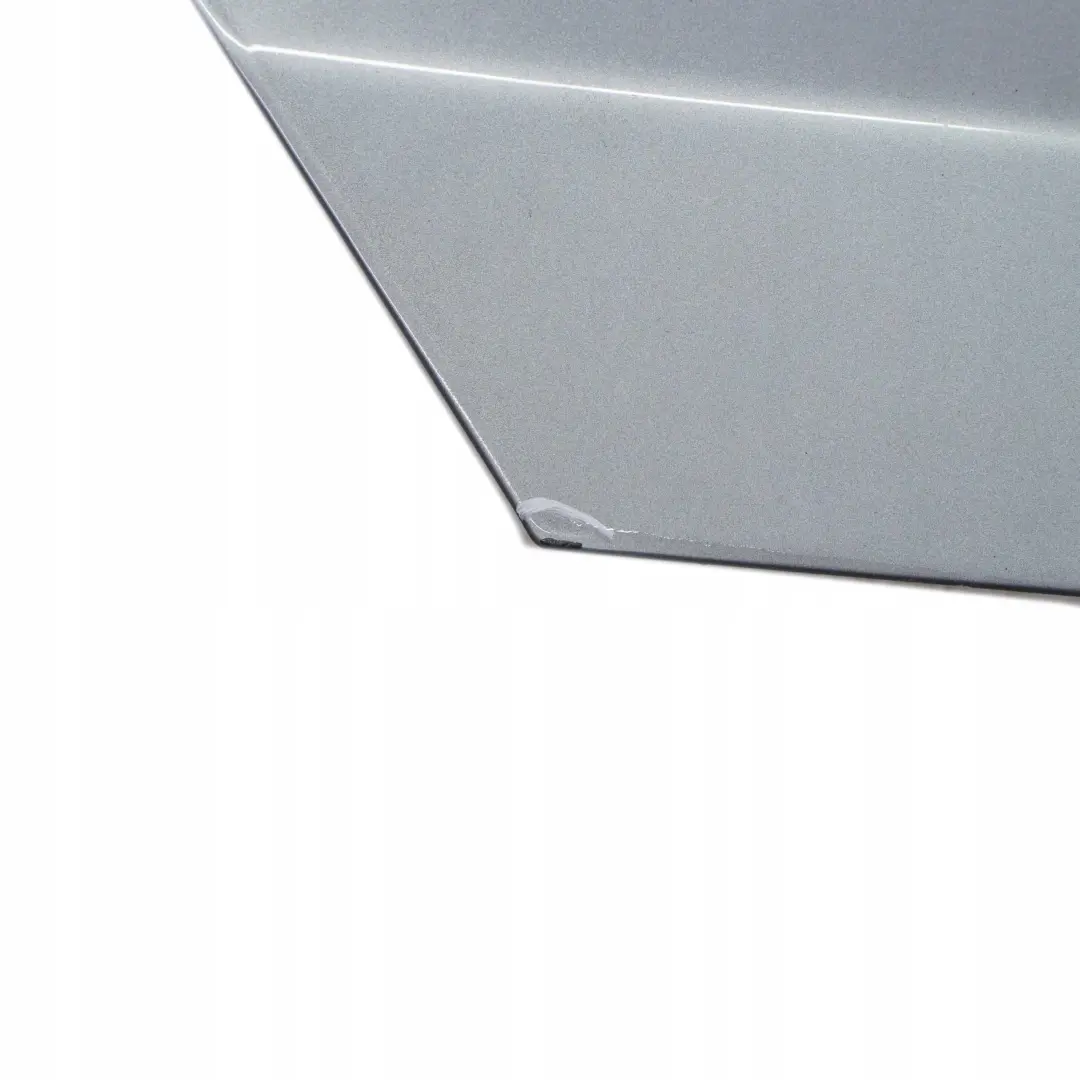 Porta Posteriore Destra Quarzblau Quartz Blue Metallic - A18 per BMW E87 con numero di parte 7191018 BMW E87 Porta Posteriore Destra Quarzblau Quartz Blue Metallic - A18 - SKU 7191018-QB - Numero di parte 7191018