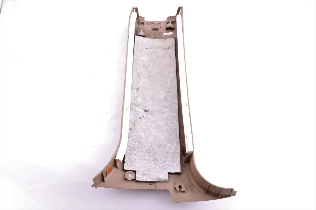 Revestimiento Columna Centro Inferior Izquierda Beige Hellbeige para BMW X5 E53 con número de pieza 8211905 BMW X5 E53 Revestimiento Columna Centro Inferior Izquierda Beige Hellbeige - SKU 8211905-1 - Número de pieza 8211905