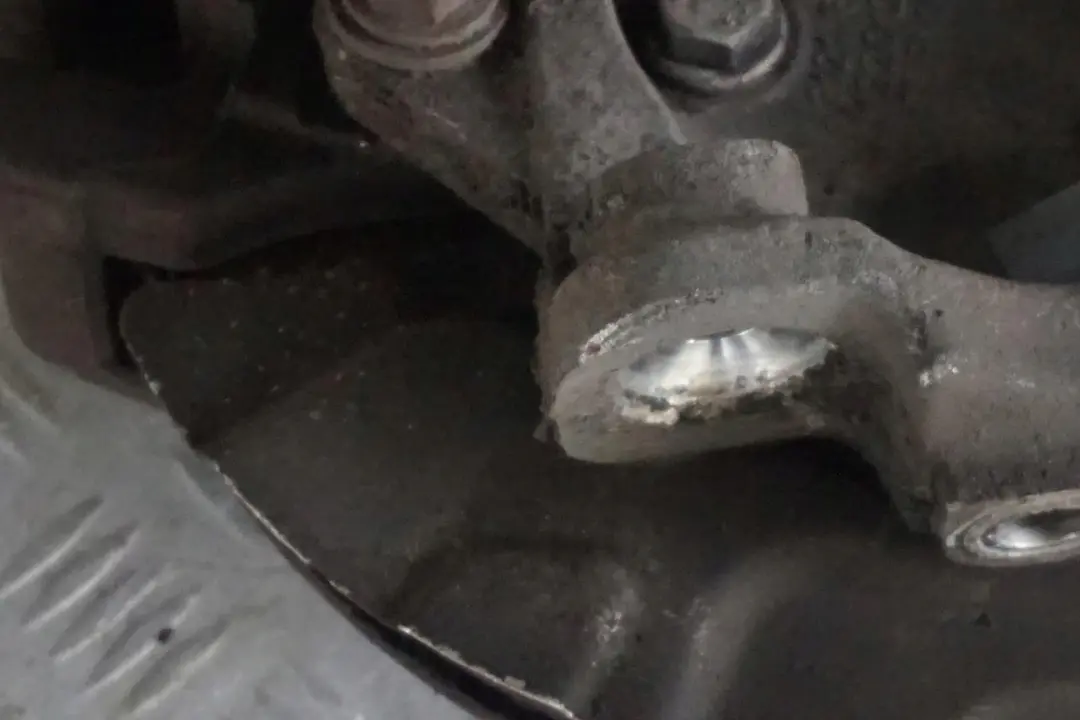 M47N2 M Sport Delantero Izquierdo Muelle Pistón Pinza Freno para BMW E91 Touring 320d con número de pieza 8036553 BMW E91 Touring 320d M47N2 M Sport Delantero Izquierdo Muelle Pistón Pinza Freno - SKU 8036553-5 - Número de pieza 8036553