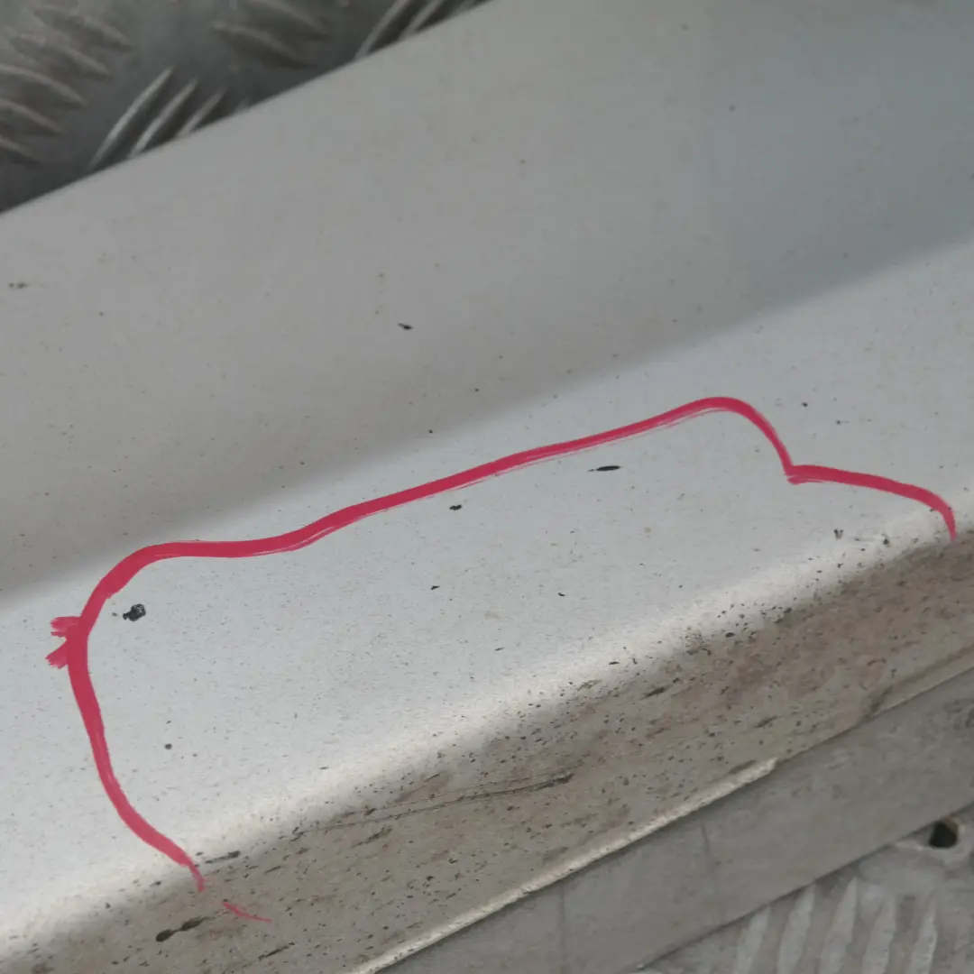 BMW E87 LCI Bas de Porte Couverture Seuil Droite Argent Titane Sliber - SKU 0036144-TS10 - Numéro de pièce 51770036144