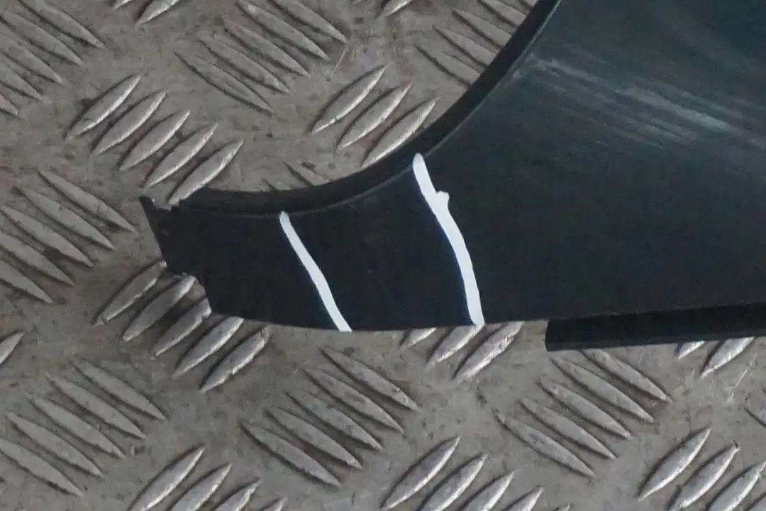 Lato Conducente Pannello Laterale Frontale SX Parafango Verde Oxford per BMW X5 E53 con numero di parte 7000385 BMW X5 E53 Lato Conducente Pannello Laterale Frontale SX Parafango Verde Oxford - SKU 7000385-OXF1 - Numero di parte 7000385