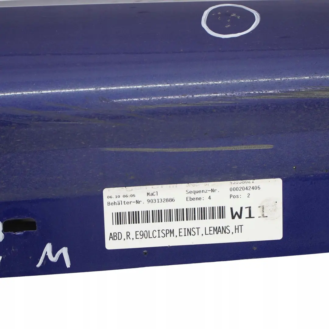 Sill Strip Faldon Lateral Derecho Le Mans Azul - 381 para BMW E90 LCI M Sport con número de pieza 0037230 BMW E90 LCI M Sport Sill Strip Faldon Lateral Derecho Le Mans Azul - 381 - SKU 0037230-LMB - Número de pieza 0037230