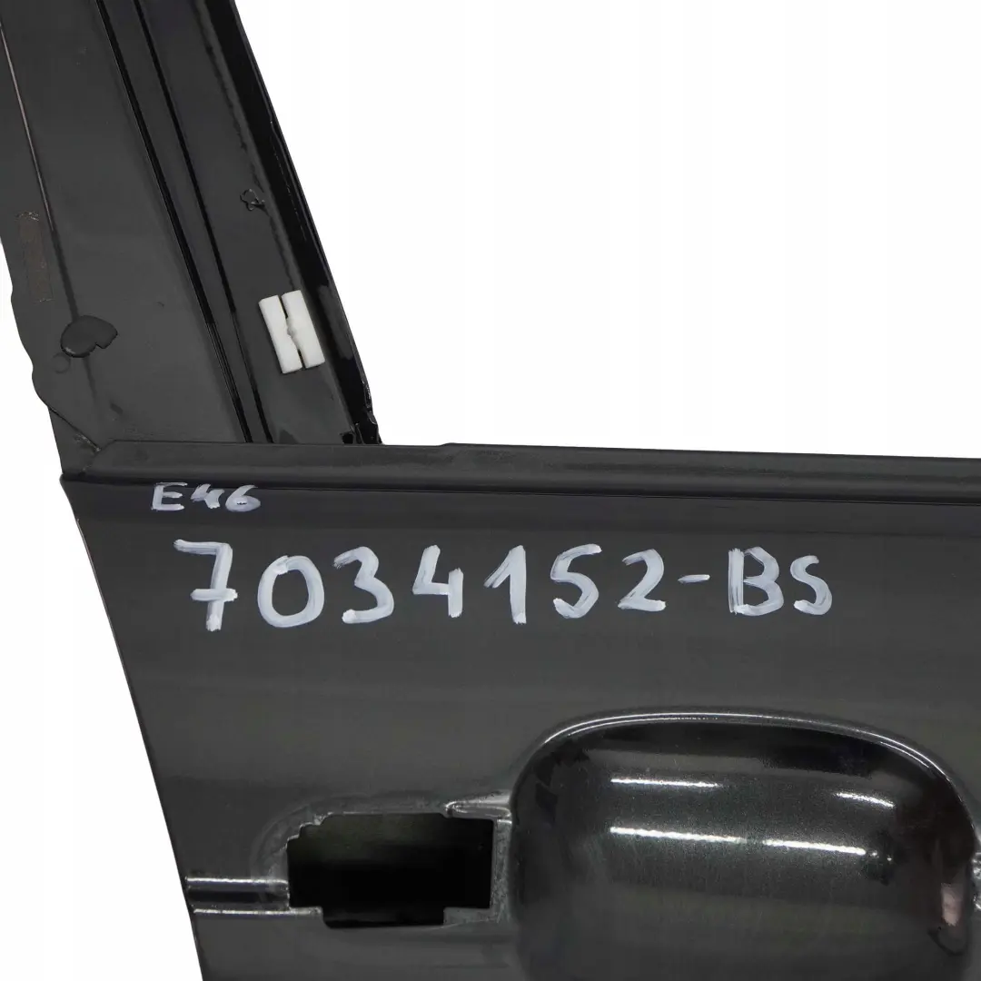 Door Front Right O/S Black Sapphire Metallic - 475 to BMW 3 E46 Saloon Touring with Part number 7034152 BMW 3 E46 Saloon Touring Door Front Right O/S Black Sapphire Metallic - 475 - SKU 7034152-BS - Part number 7034152