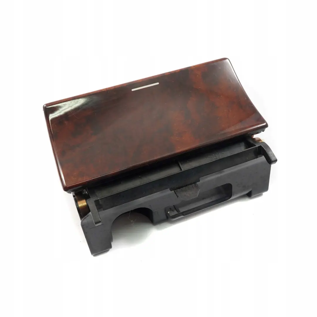 W208 Console Posacenere Pannello Rivestimento Legno per Mercedes con numero di parte A2088100830 Mercedes W208 Console Posacenere Pannello Rivestimento Legno - SKU A2088100830 - Numero di parte A2088100830