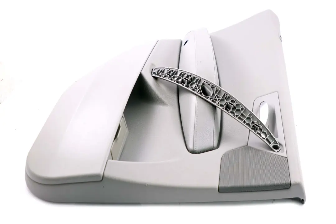 Boczek tapicerka drzwi lewy skóra do BMW E83 X3 o numerze 3415905 BMW E83 X3 Boczek tapicerka drzwi lewy skóra - SKU 3415905 - Numer Części 3415905