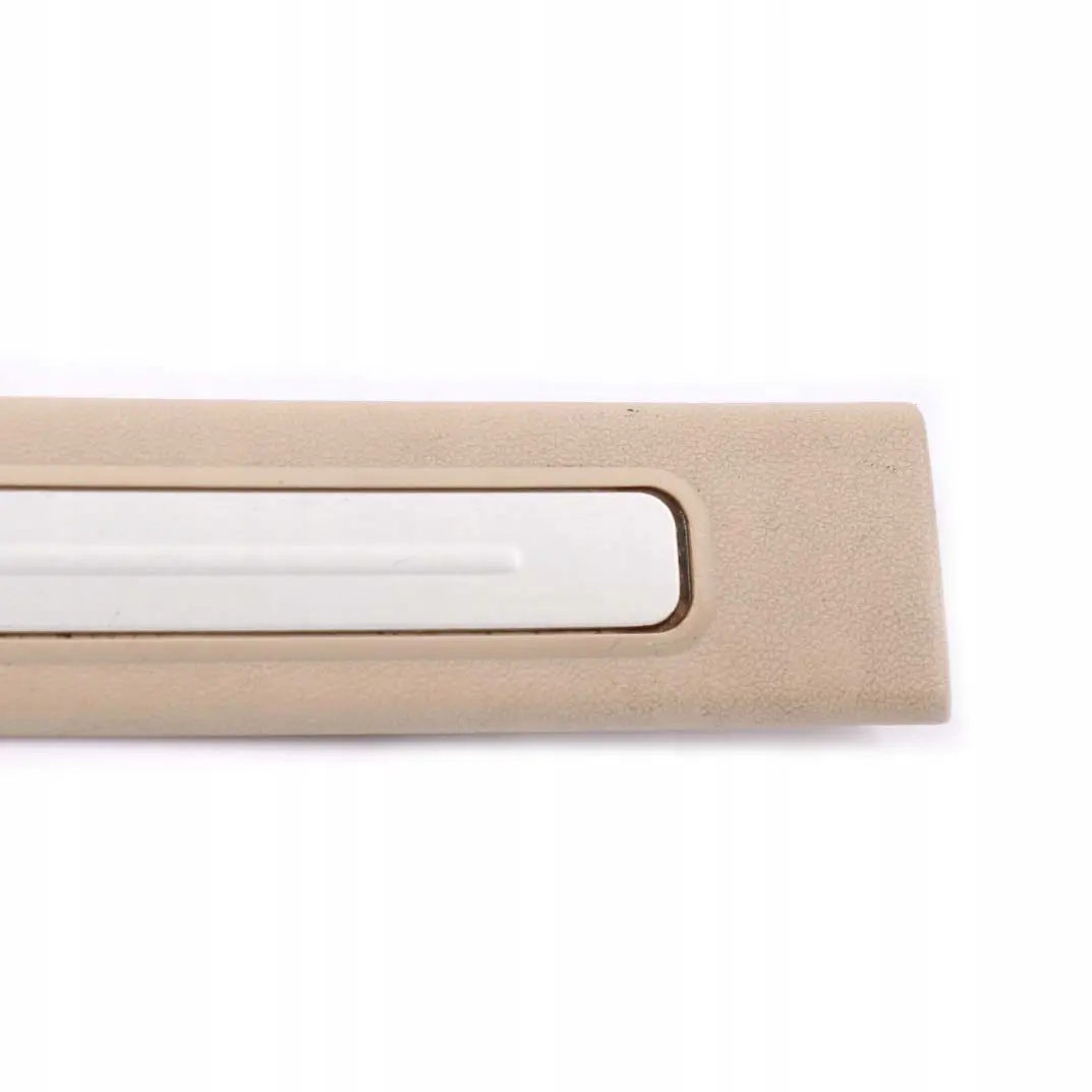 Puerta Delantera Derecha Embellecedor Entrada Liston Beige para Mercedes W169 con número de pieza A1696800074 Mercedes W169 Puerta Delantera Derecha Embellecedor Entrada Liston Beige - SKU A1696800074 - Número de pieza A1696800074