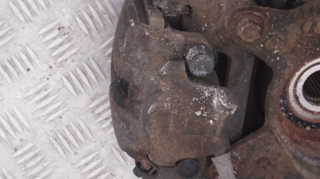 2.5si N52N Zwrotnica amortyzator do BMW E83 X3 LCI o numerze 3453522 BMW E83 X3 LCI 2.5si N52N Zwrotnica amortyzator - SKU 3453522 - Numer Części 3453522