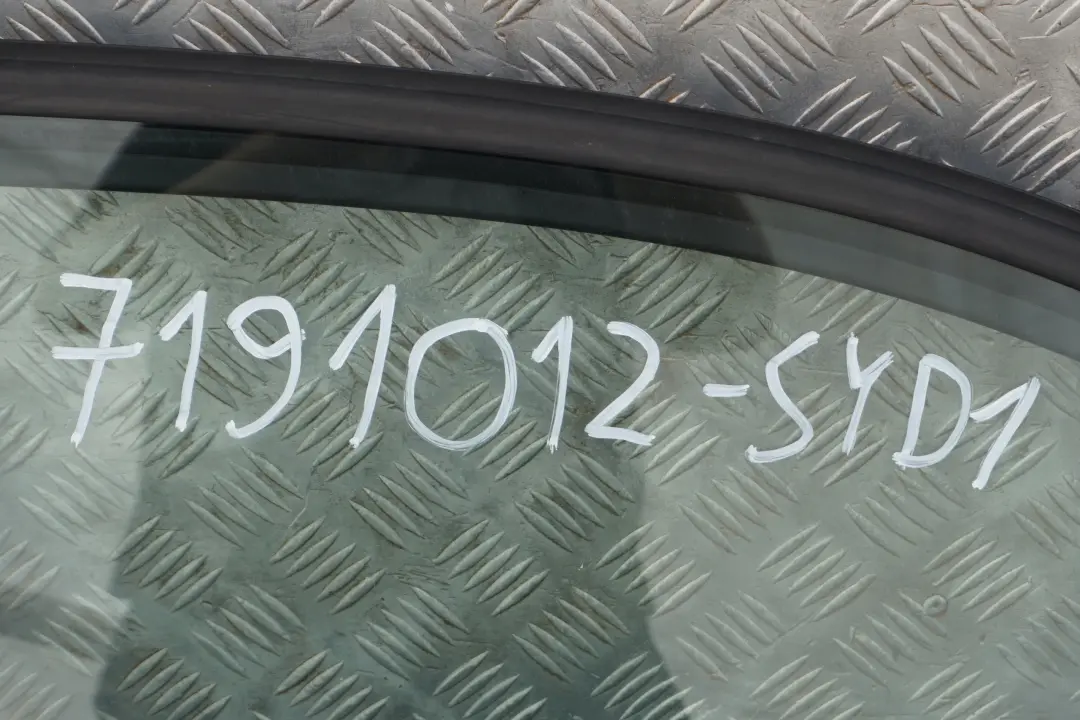 Door Front Right O/S Sydneyblau Sydney Blau Blue to BMW 1 Series 14 E87 E87N LCI with Part number 7191012 BMW 1 Series 14 E87 E87N LCI Door Front Right O/S Sydneyblau Sydney Blau Blue - SKU 7191012-SYD14 - Part number 7191012