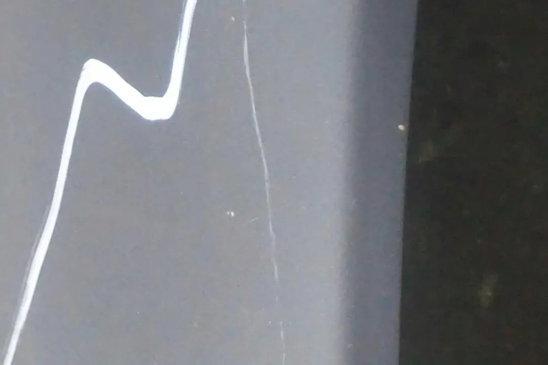 Bumper PDC Silbergrau Grey Metallic - A08 to BMW 5 Series E60 3 Saloon Rear with Part number 0149318 BMW 5 Series E60 3 Saloon Rear Bumper PDC Silbergrau Grey Metallic - A08 - SKU 0149318-SBG3 - Part number 0149318