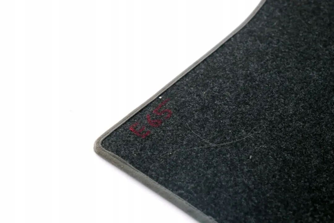 Maletero Alfombrilla Basaltgrau Infierno Gris Brillante para BMW E65 E66 con número de pieza 8223561 BMW E65 E66 Maletero Alfombrilla Basaltgrau Infierno Gris Brillante - SKU 8223561 - Número de pieza 8223561