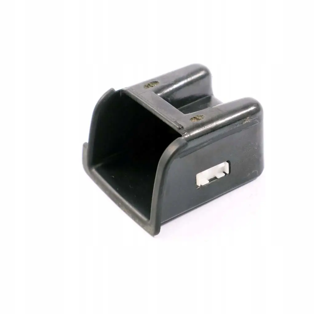 Salpicadero Cenicero Insertar Cenicero Bandeja para Mercedes W168 con número de pieza A1688100133 Mercedes W168 Salpicadero Cenicero Insertar Cenicero Bandeja - SKU A1688100133 - Número de pieza A1688100133