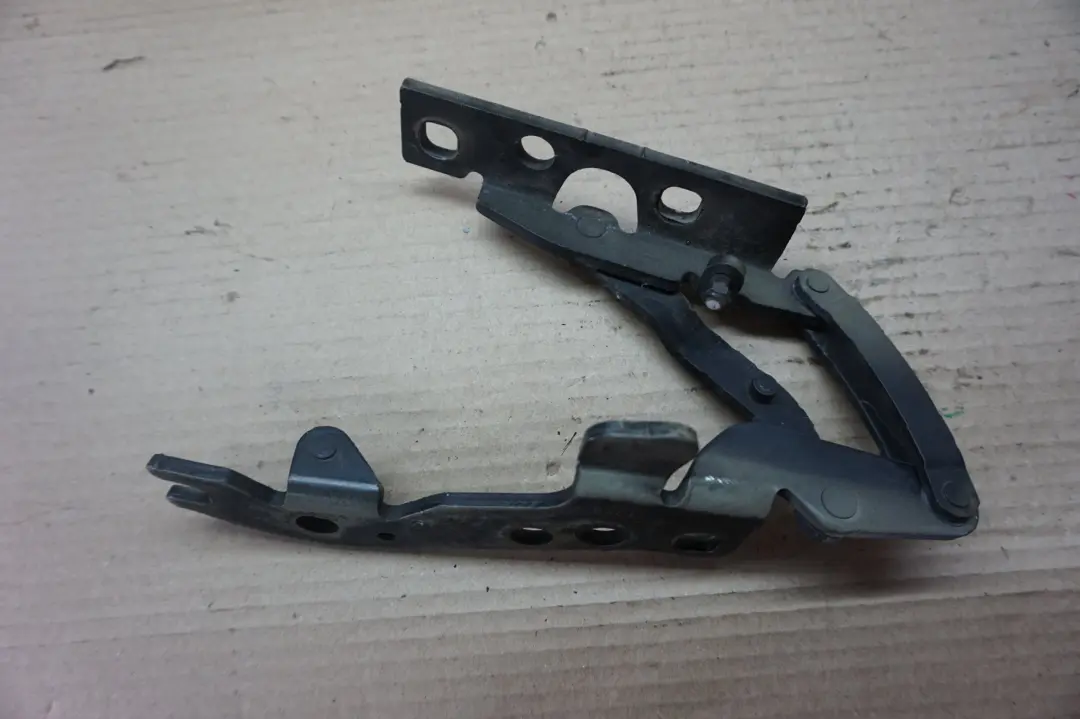 BMW X5 Series E53 Right Engine Hood Hinge Bonnet O/S Black 8402174 - SKU 7006124-BLK - Part number 7006124
