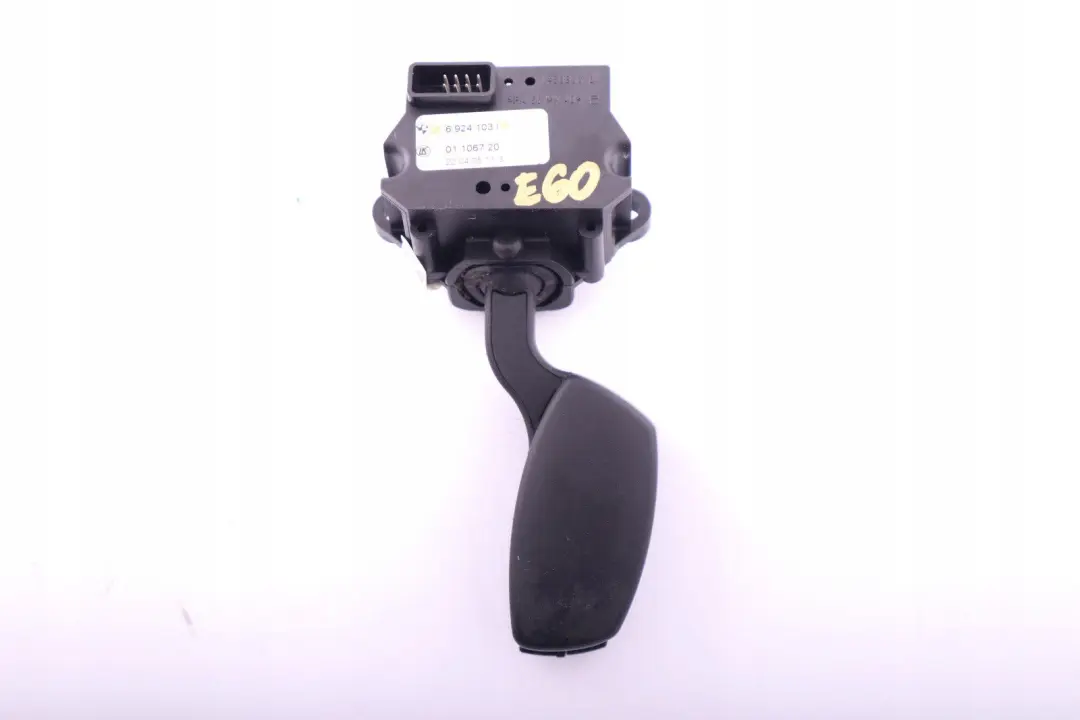 Switch Cluster Turn Indicator Stalk to BMW E60 E61 E63 E64 with Part number 61316924103 BMW E60 E61 E63 E64 Switch Cluster Turn Indicator Stalk - SKU 6924103 - Part number 61316924103