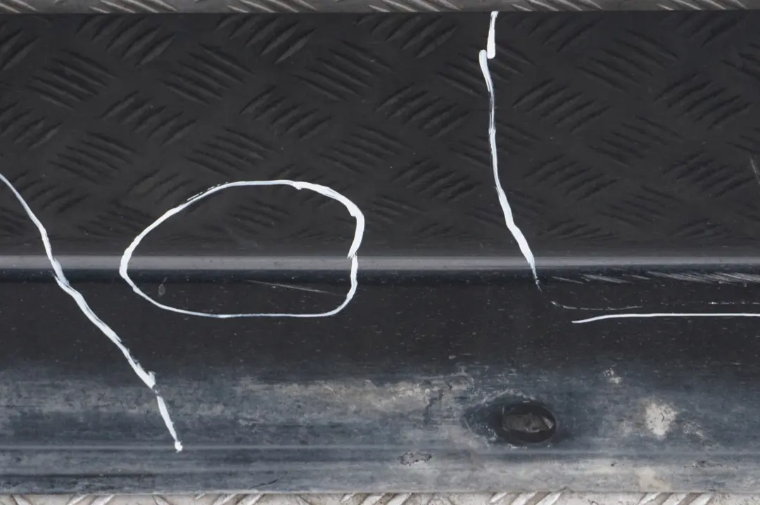 Door Sill Side Cover Skirt Right O/S Black Sapphire to BMW 5 Series 1 E60 E61 with Part number 150278 BMW 5 Series 1 E60 E61 Door Sill Side Cover Skirt Right O/S Black Sapphire - SKU 0150278-BS1 - Part number 150278