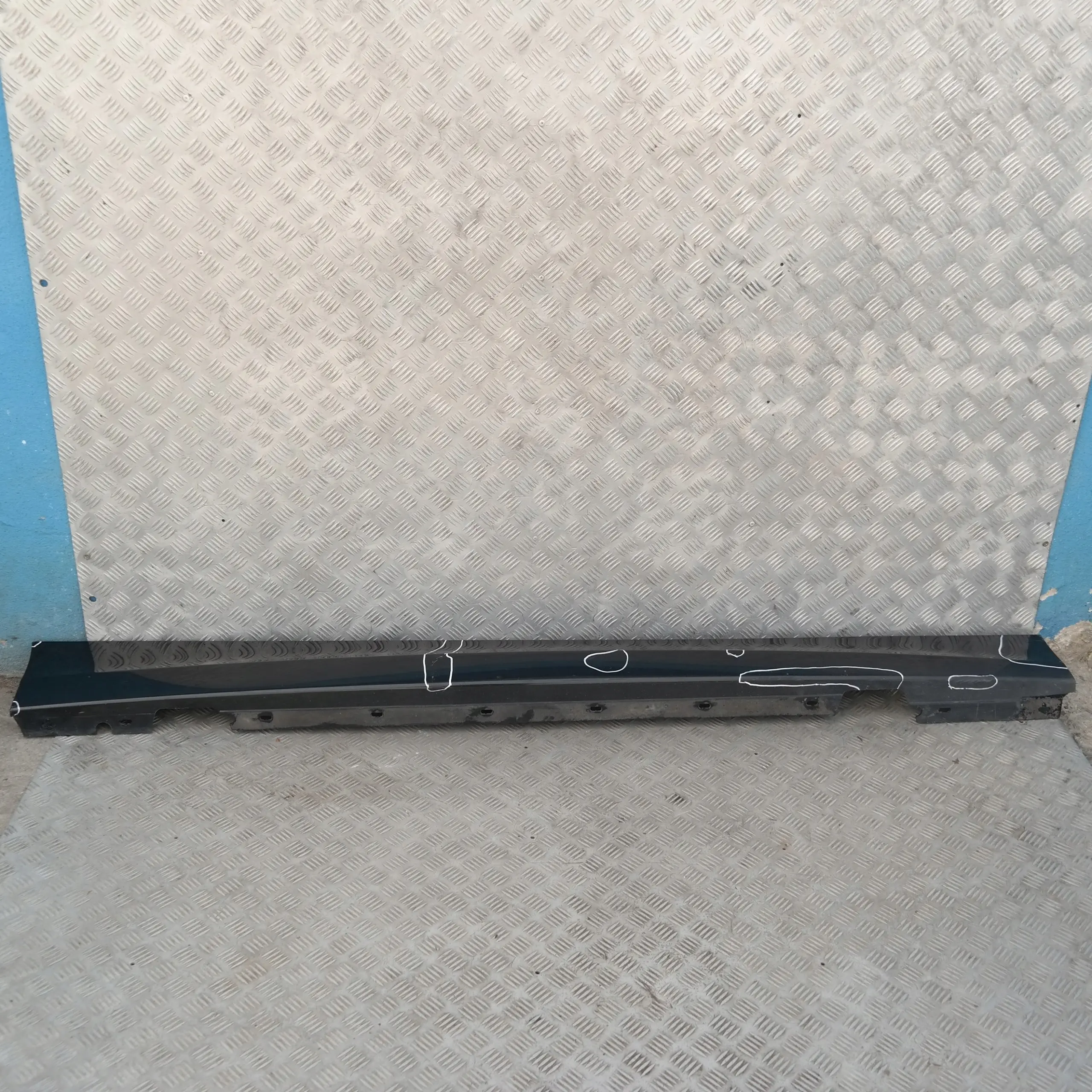 BMW 1 SERIES E87 LCI Sill Strip Side Skirt Right O/S Black Sapphire Metallic 475