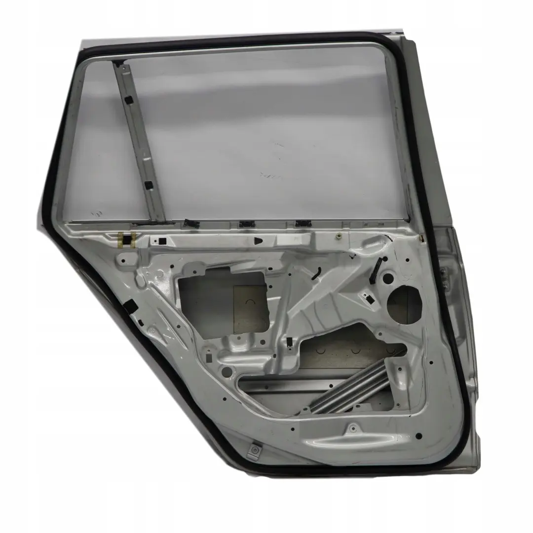 BMW 3 E46 Touring Porte Arriere Gauche Argent Titane Metallise - 354 - SKU 7034155-TS - Numéro de pièce 7034155