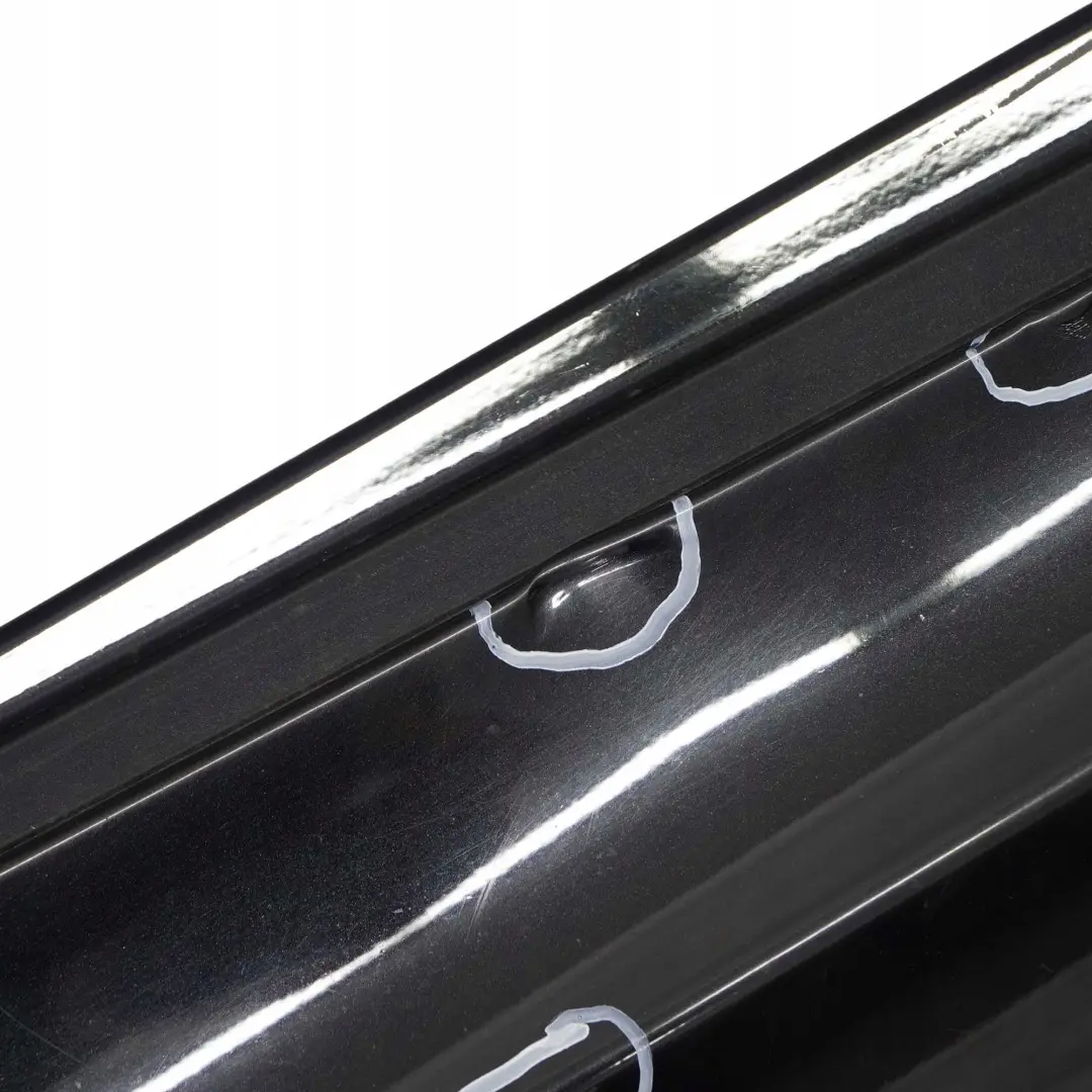 Listón de umbral Faldón lateral derecho Zafiro negro metalizado para BMW E87N LCI con número de pieza 51770036144 BMW E87N LCI Listón de umbral Faldón lateral derecho Zafiro negro metalizado - SKU 0036144-BS7 - Número de pieza 51770036144