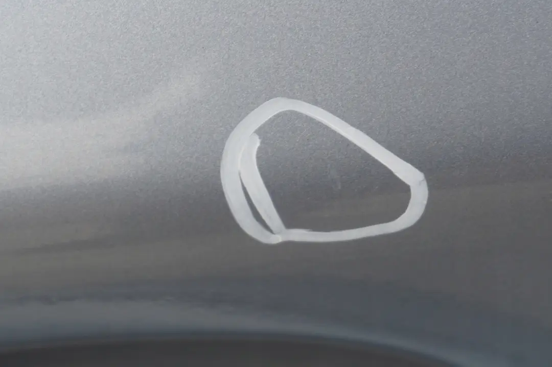 Beifahrer Tür Vorne Rechts Titansilber Silber Metallic 354 für BMW 1 er E87 mit Teilenummer 7191012 BMW 1 er E87 Beifahrer Tür Vorne Rechts Titansilber Silber Metallic 354 - SKU 7191012-WB - Teilenummer 7191012