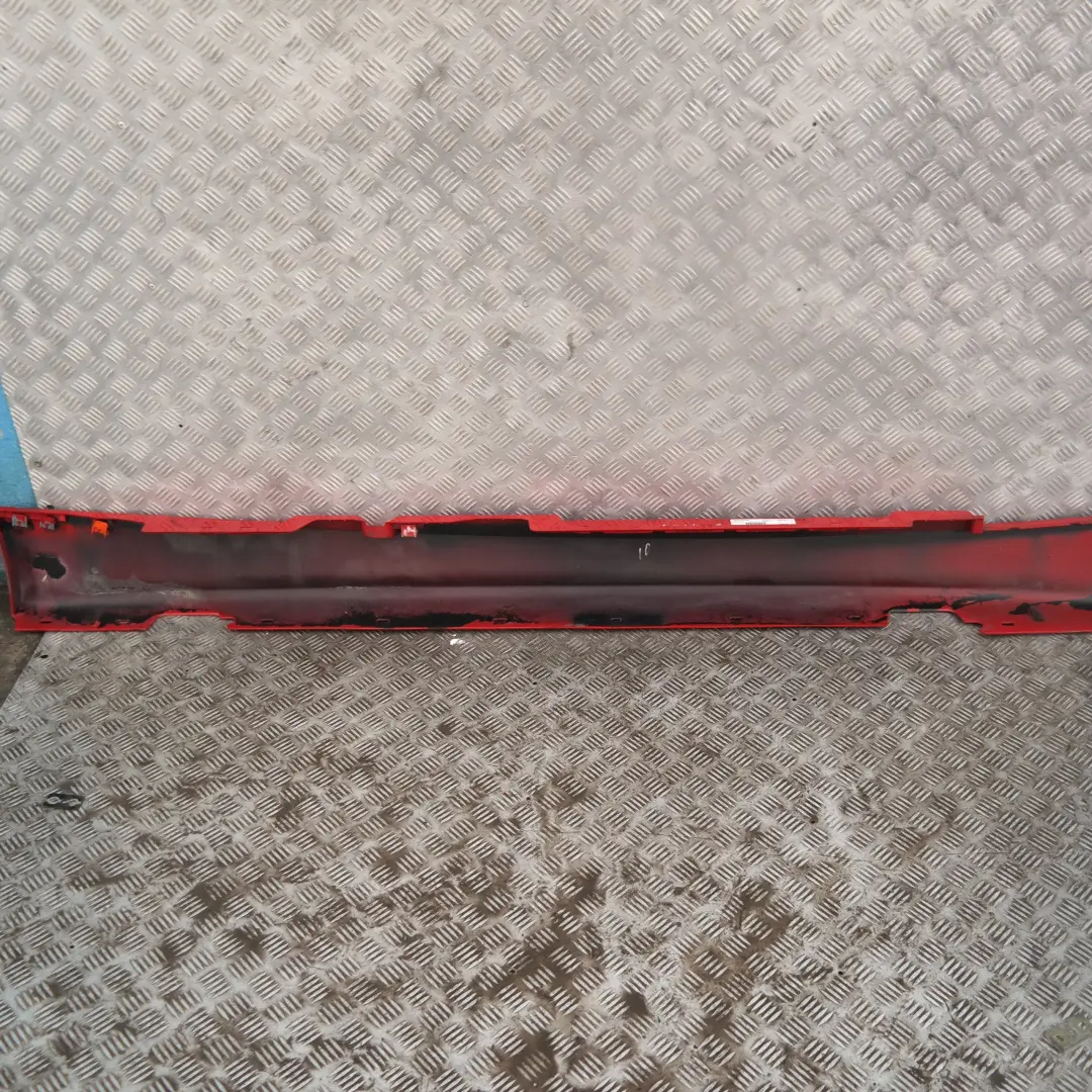 BMW 1 er E87 Schwellerleiste Blende Schweller links Japanrot Japan Rot 438 - SKU 0032949-JR7 - Teilenummer 32949