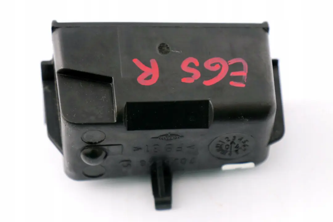 BMW 7 Series E65 E66 E67 Rear Right Door Ashtray InsertT O/S - SKU 7025548 - Part number 7025548